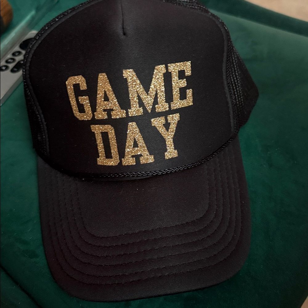 GAME DAY TruckerβHat Gold Glitter & Black Snap Back.- BRAND NEW Mesh Back